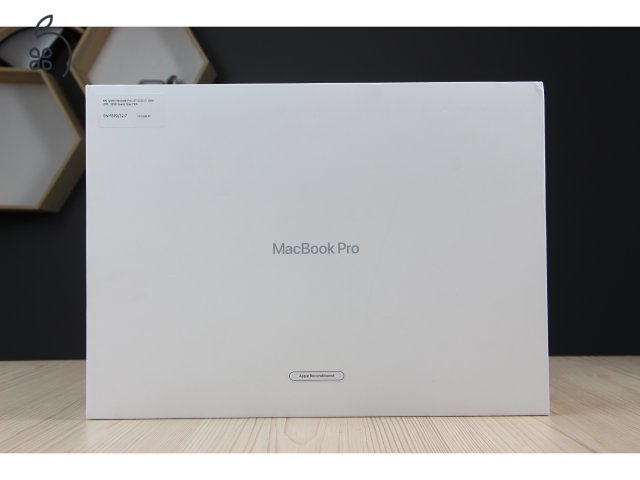 BN Apple Macbook Pro 13