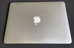 MacBook Air 2017 128GB 8GB RAM 