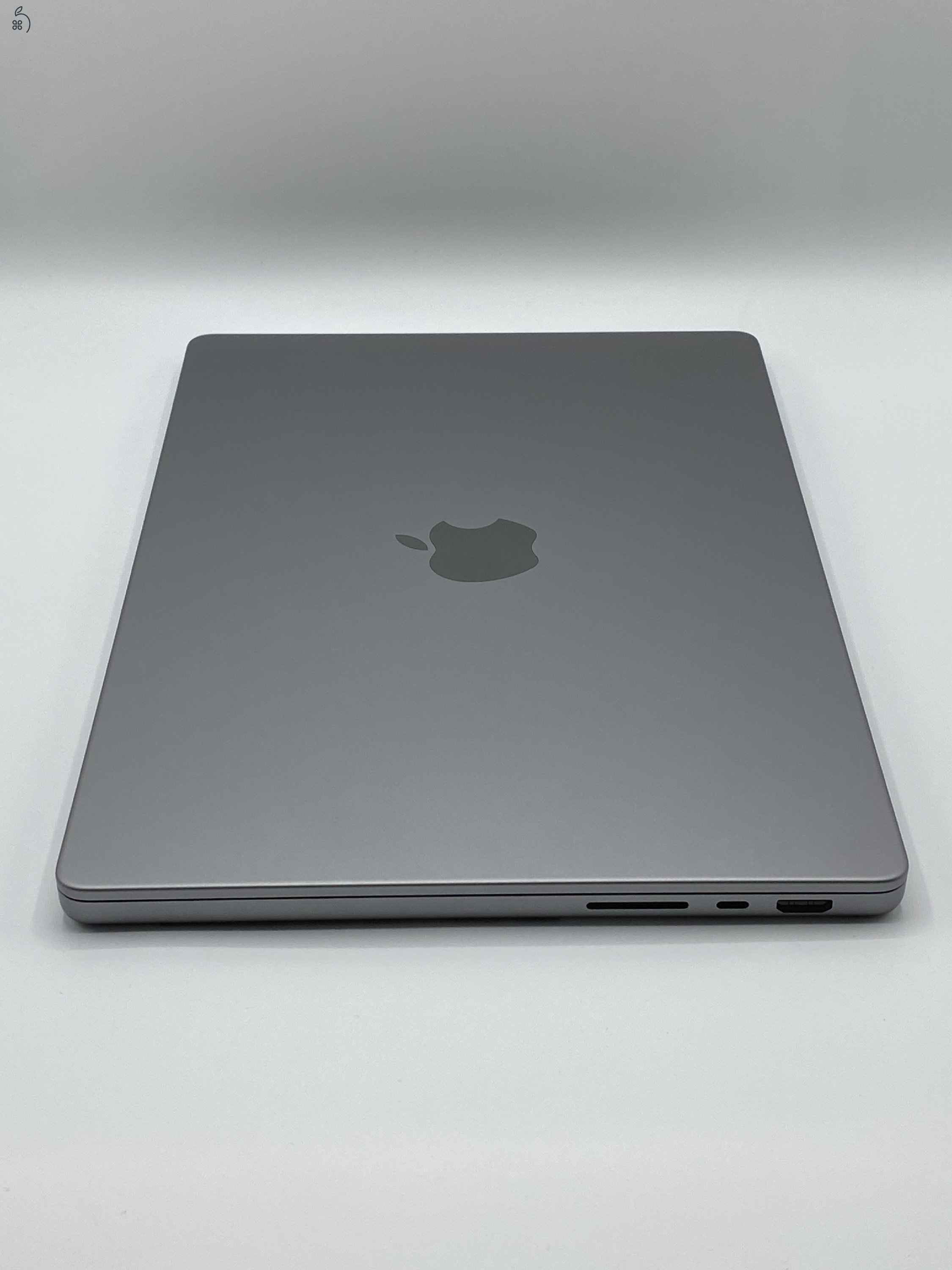 MacBook Pro M2 14