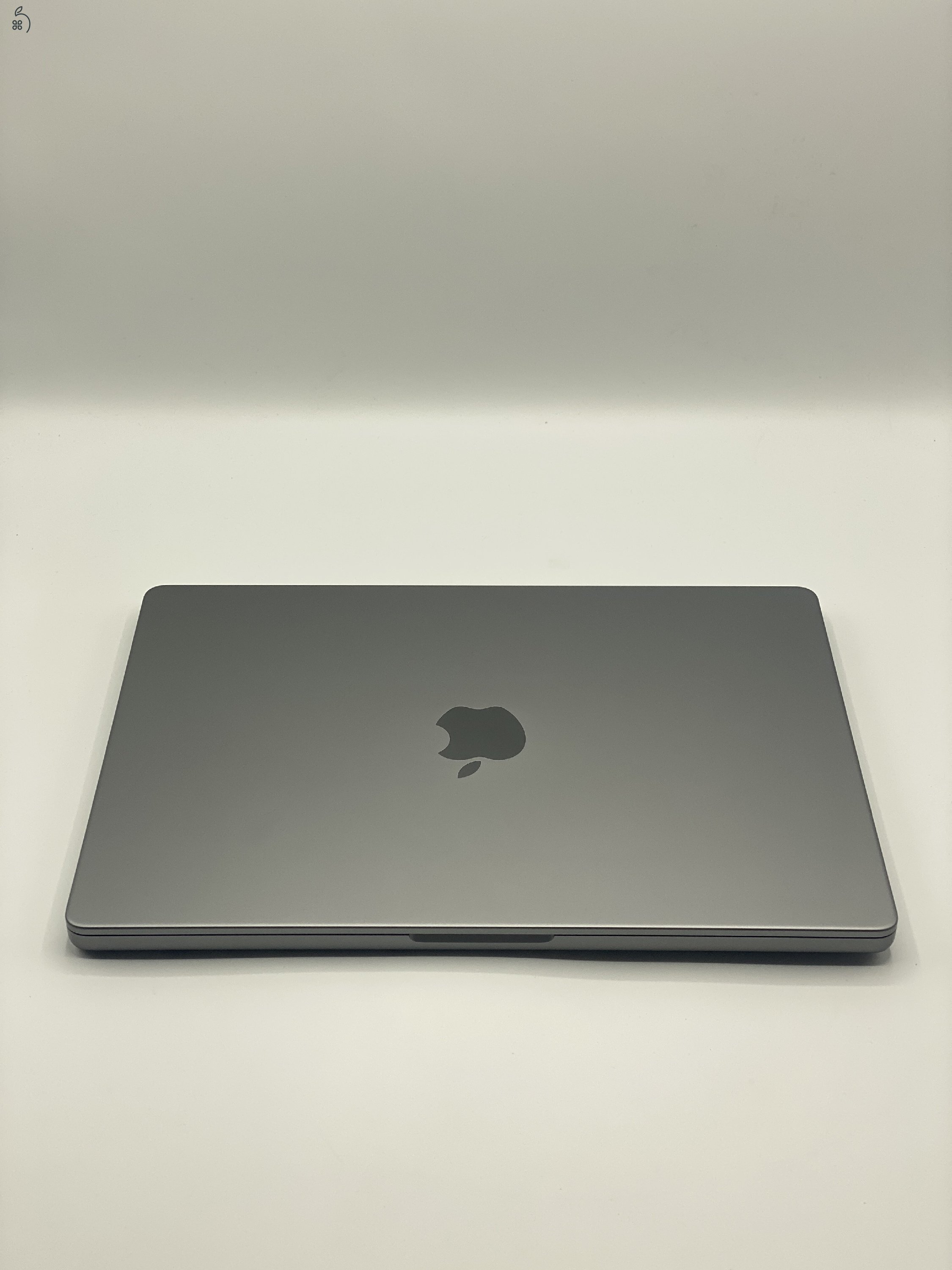 MacBook Pro M2 14