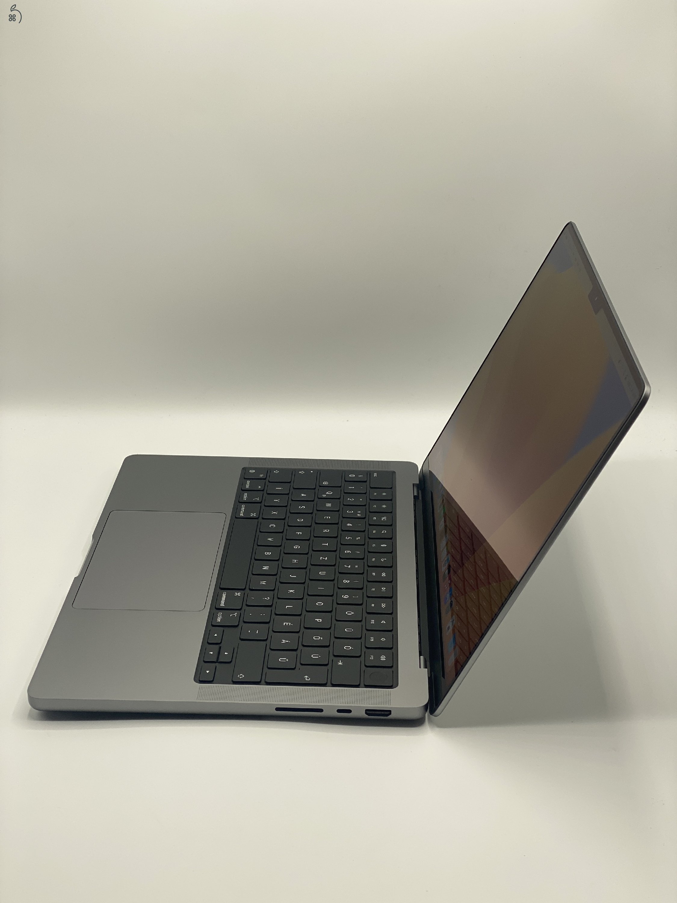 MacBook Pro M2 14