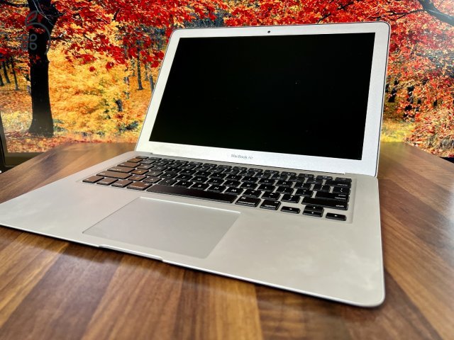 Apple Macbook AIR, 128 GB, Silver, 2017, 13, i5, 8 GB, SSD