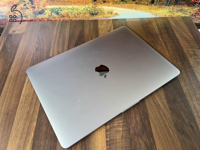 Apple Macbook PRO 2019, 13