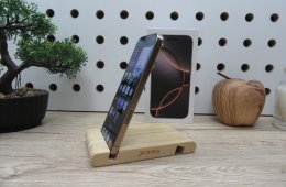 Apple iPhone 16 Pro - Desert Titanium - Újszerű, 4 töltési ciklus