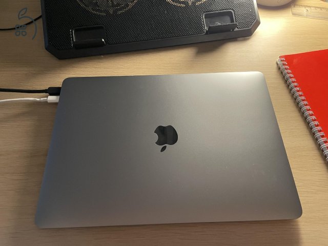 Apple MacBook Air 13