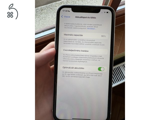 iPhone 11 64gb független, karcmentes