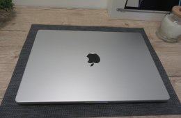 Apple Retina Macbook Pro 16 - 2021 - Használt, karcmentes