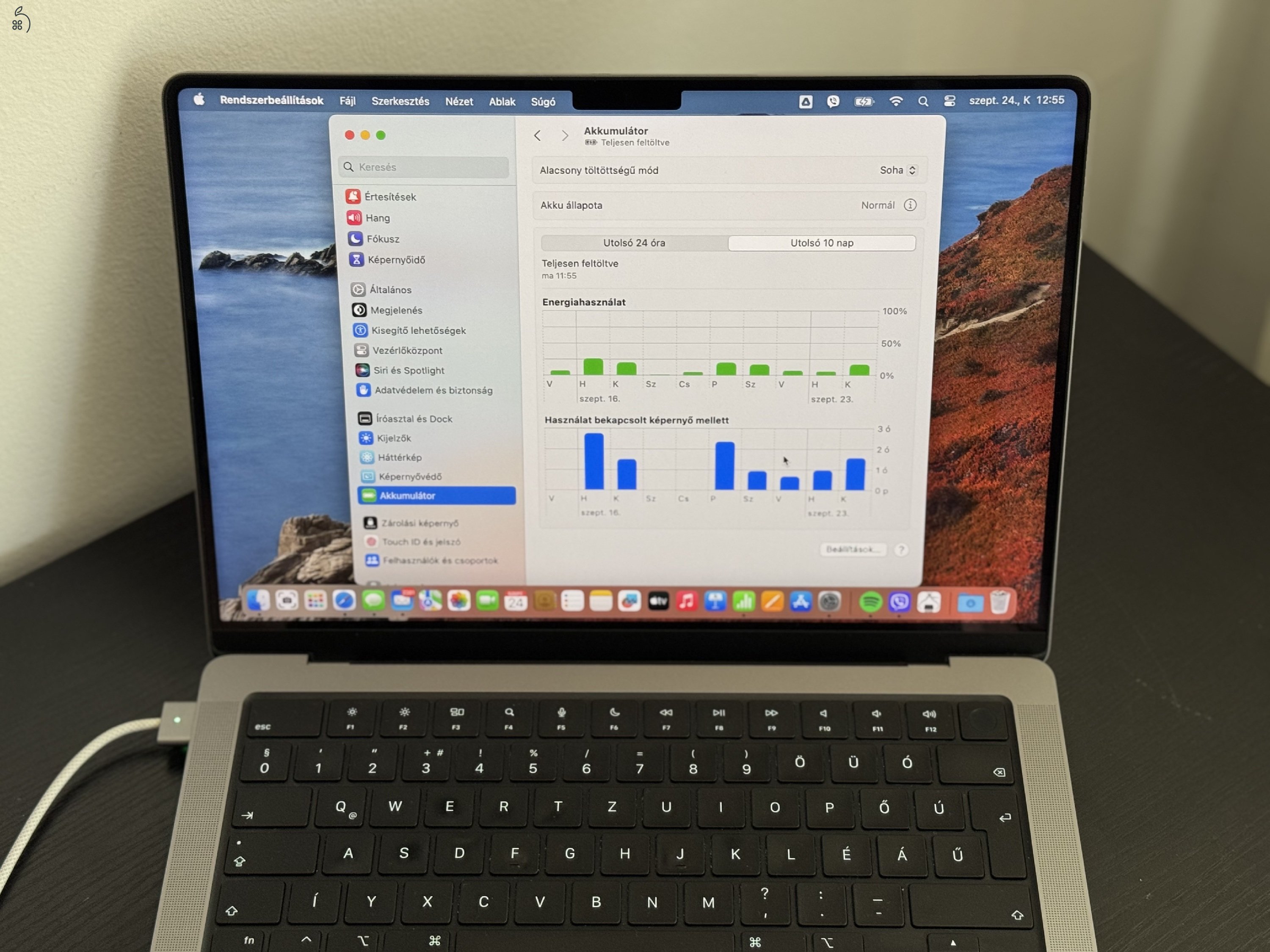 Eladó - Apple MacBook Pro M2 Max, 12 CPU, 30 GPU, 32 GB RAM, 1 TB SSD , Apple Care + biztosítással