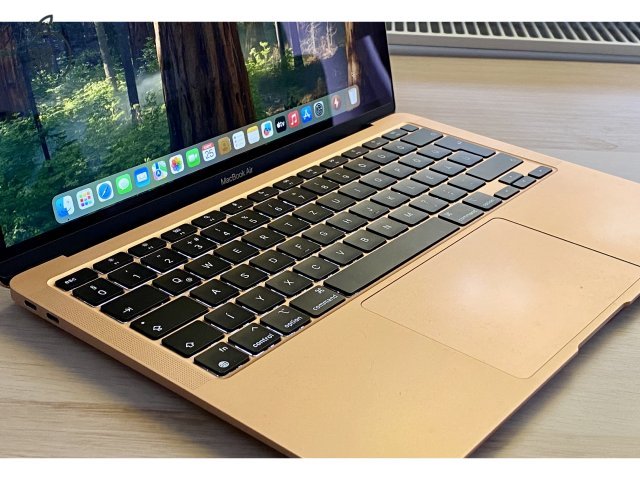 Apple MacBook Air 13