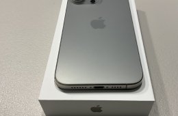 Makulátlan iphone 15 Pro MAX (100%akku) 256gb