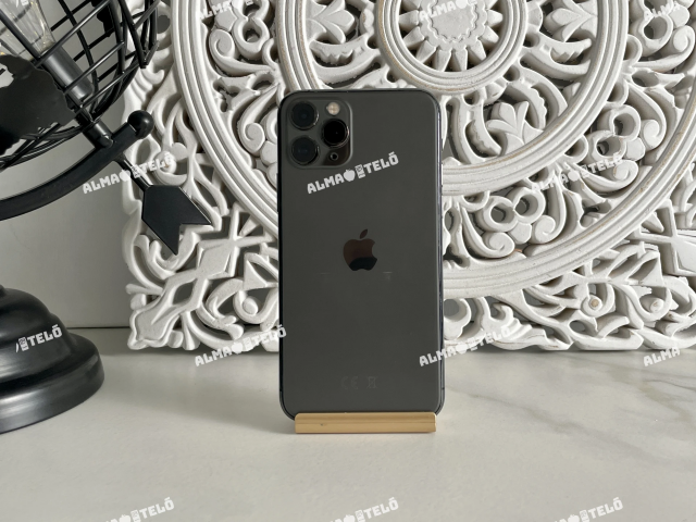 Eladó iPhone 11 Pro 64 GB Graphite szép állapotú - 12 HÓ GARANCIA