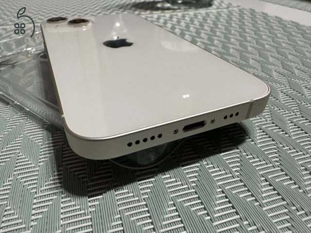 Apple Iphone 13, 128GB, kártyafüggetlen, 2025.08.-ig gyári garancia