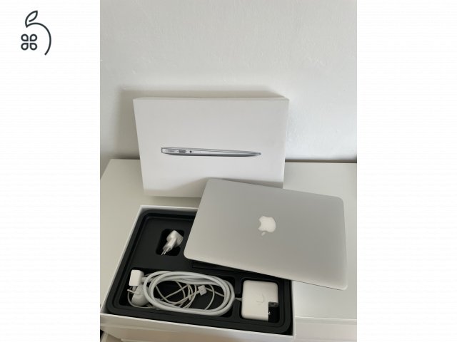 MacBook Air i5 11