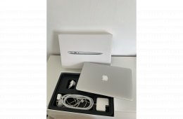 MacBook Air i5 11