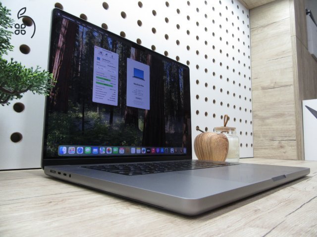 Apple Retina Macbook 16 M1 Pro - 2021 - Használt, szép állapot