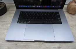 Apple Retina Macbook 16 M1 Pro - 2021 - Használt, szép állapot