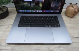  Apple Retina Macbook 16 M1 Pro - 2021 - Használt, szép állapot 