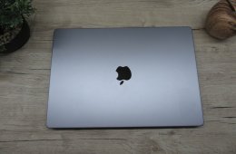  Apple Retina Macbook 16 M1 Pro - 2021 - Használt, szép állapot 