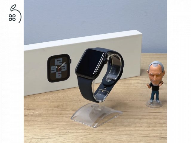 MacSzerez.com - Apple Watch SE 2022 / 44mm / Midnight / GPS / Midnight Sportszíj / Apple Garancia