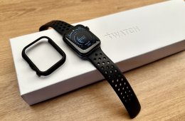 Apple Watch S5 44mm - végig tokban tartott, gyári bontatlan szíjjal