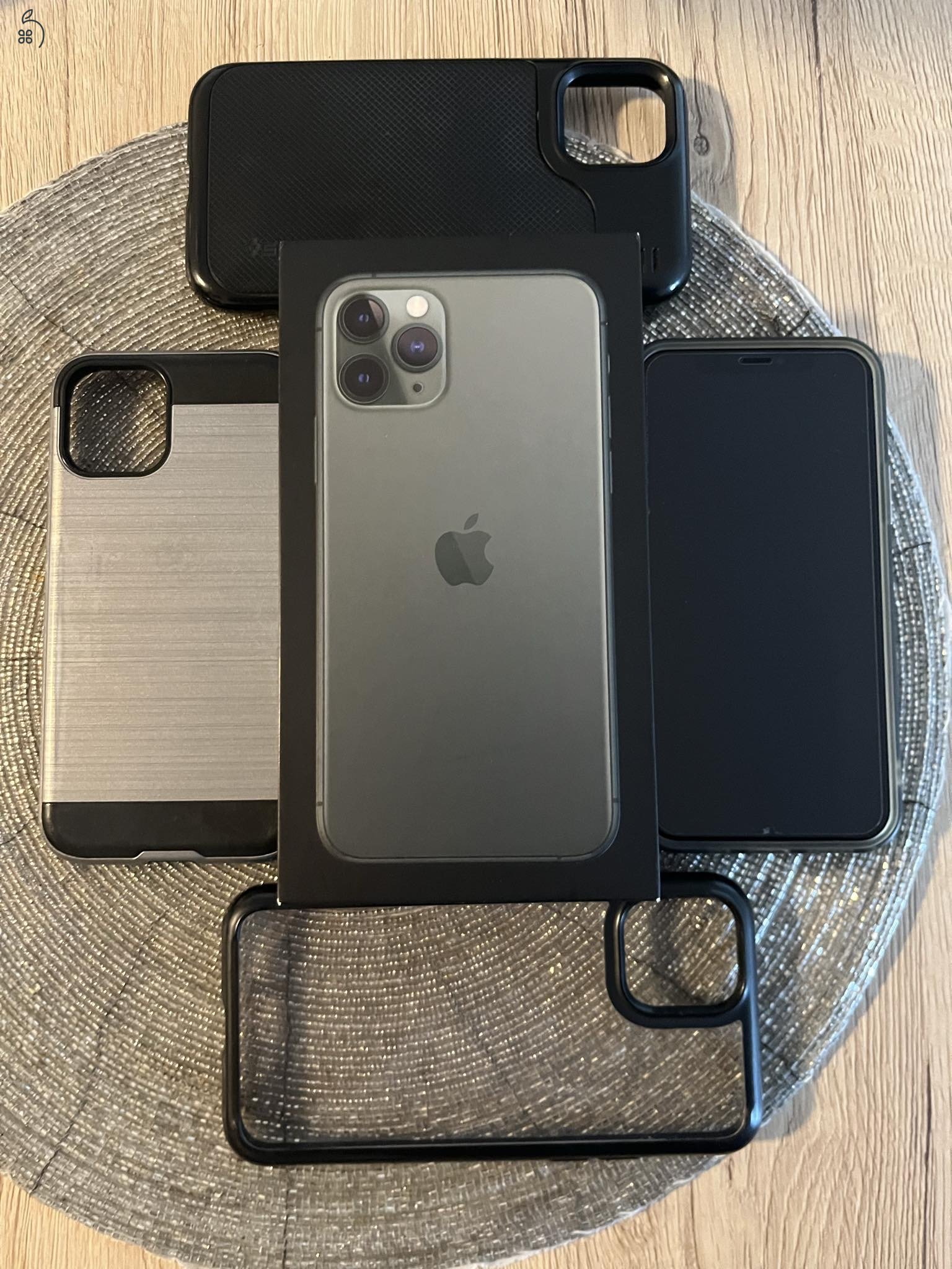 iPhone 11 pro Midnight Green 64 gb 