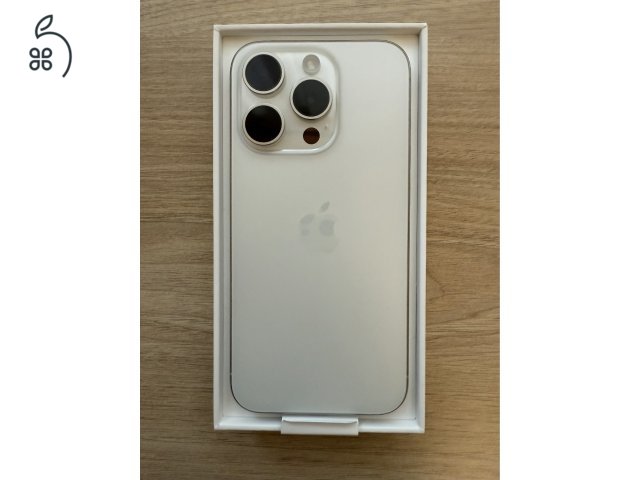 iPhone 15 Pro 256GB (fehér titán)