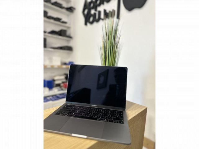 Apple MacBook Pro 13″ 2019 128GB TouchBar Spacegray Használt!