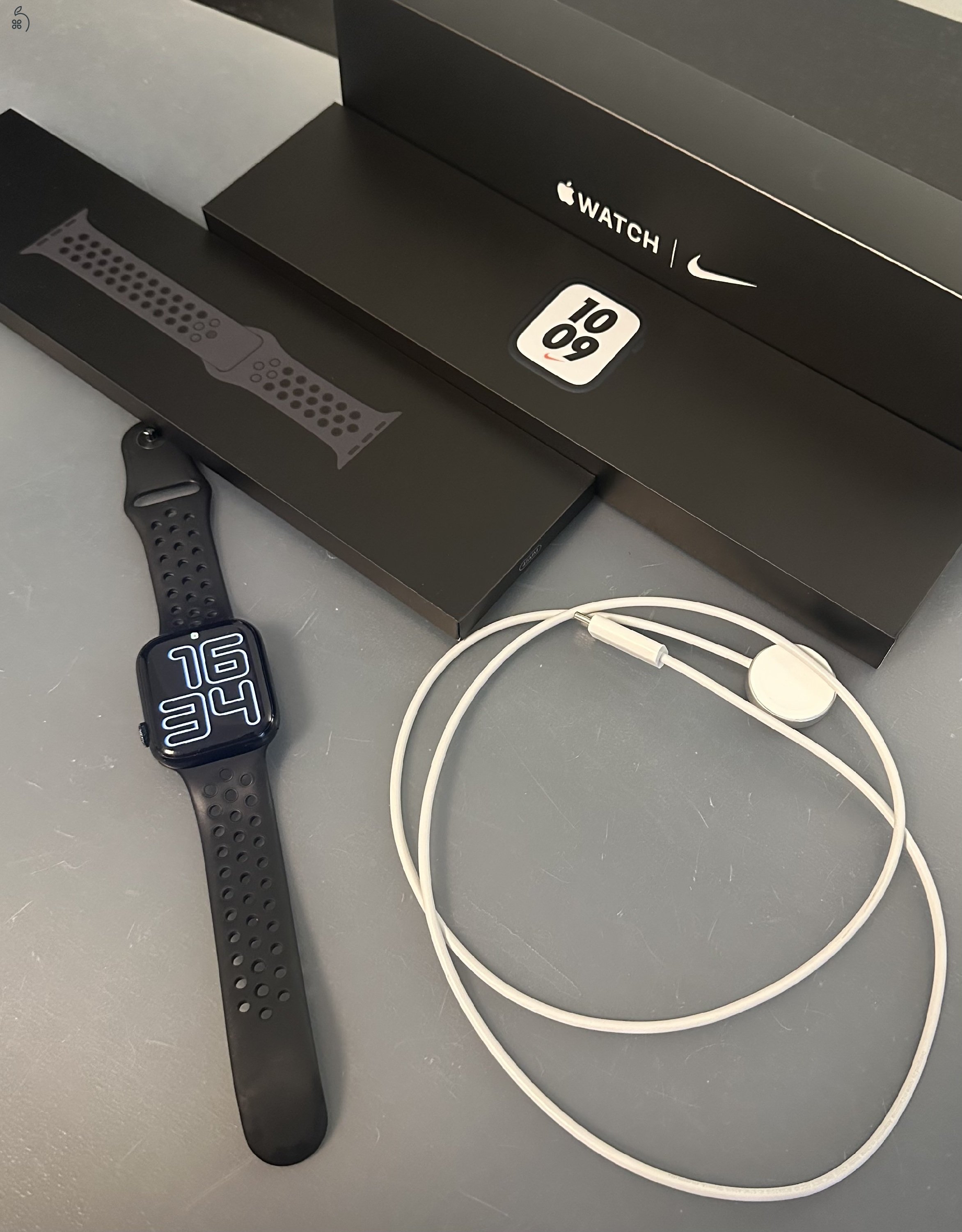 Apple Watch Series 7 45mm 