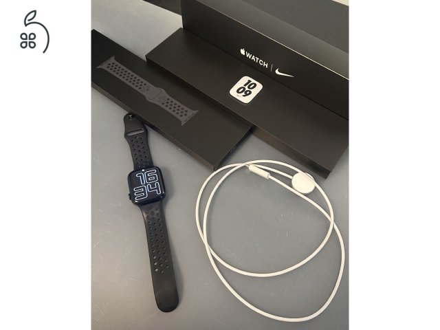 Apple Watch Series 7 45mm 