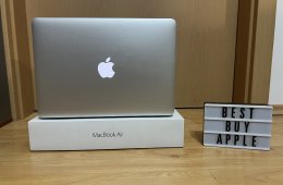 2017 MacBook Air 13 / i5 1.8 GHz / 8GB / 128GB SSD / Magyar / 98% Aksi / Korrekt Áron Eladó ! ! !