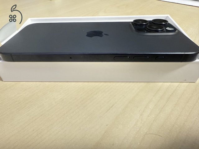 iPhone 15 Pro Max Blue Titanium 256 GB - vadiúj gyári akkuval