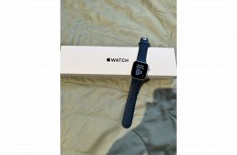 Apple Watch SE, 44mm, ezüst