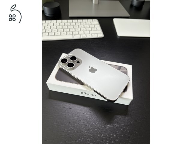 iPhone 16 Pro 256 GB Natúr Titán Új Csak kibontva volt