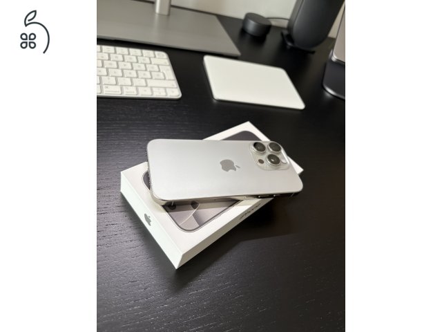 iPhone 16 Pro 256 GB Natúr Titán Új Csak kibontva volt