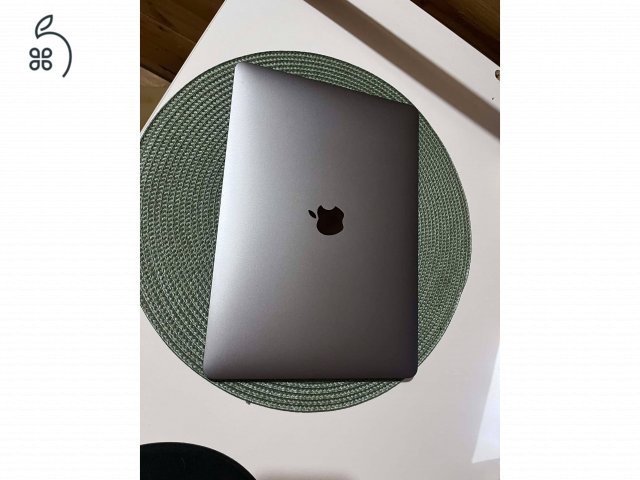 Apple MacBook Air 13