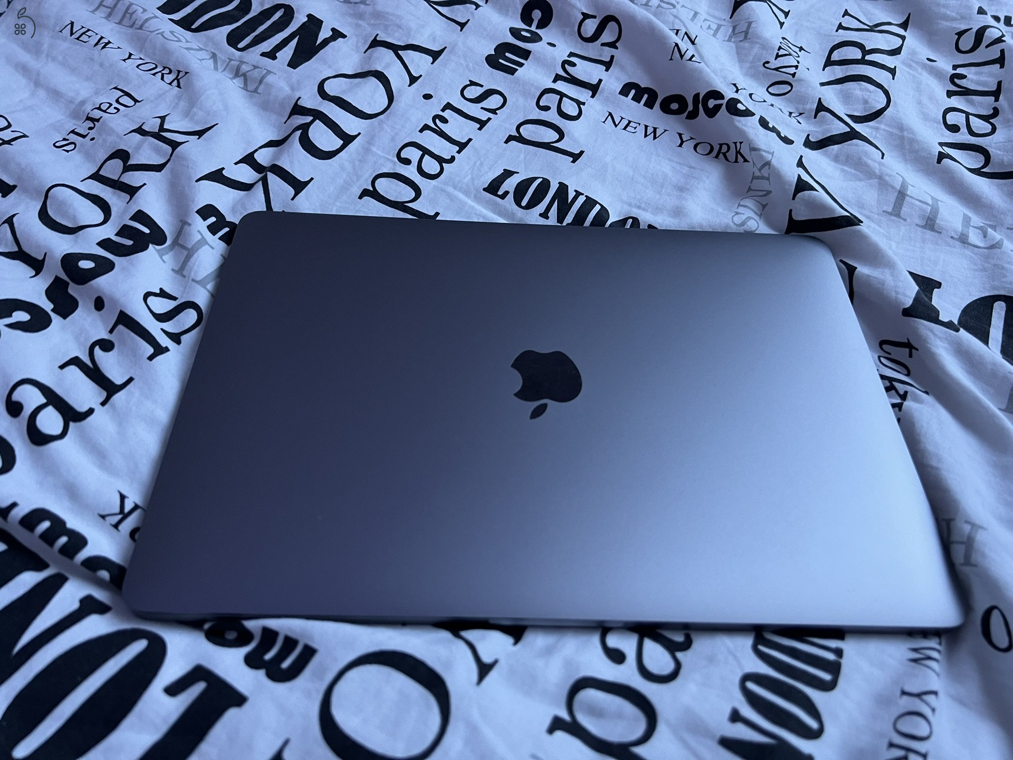 Eladó 2019 MacBook Pro 13 inch