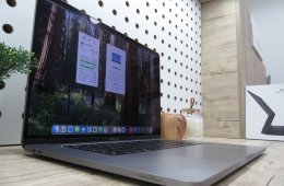 Apple Retina Macbook 16 - 2019 - Használt, karcmentes