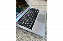 MacBook Air 11 újszerű