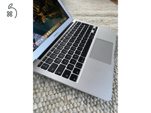 MacBook Air 11 újszerű