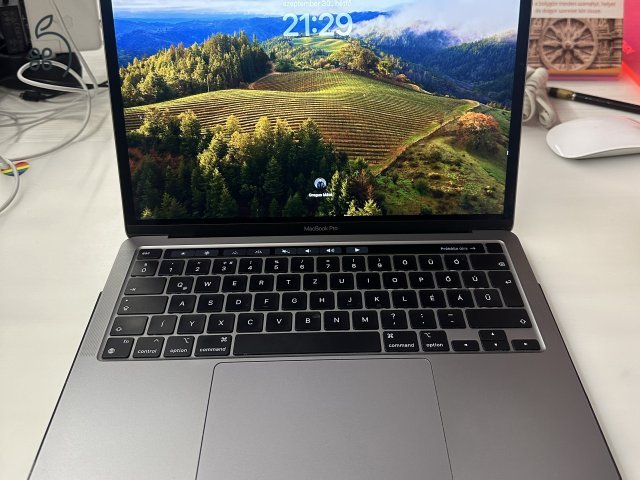 Eladó Apple MacBook Pro Retina 13  M1 Számlával