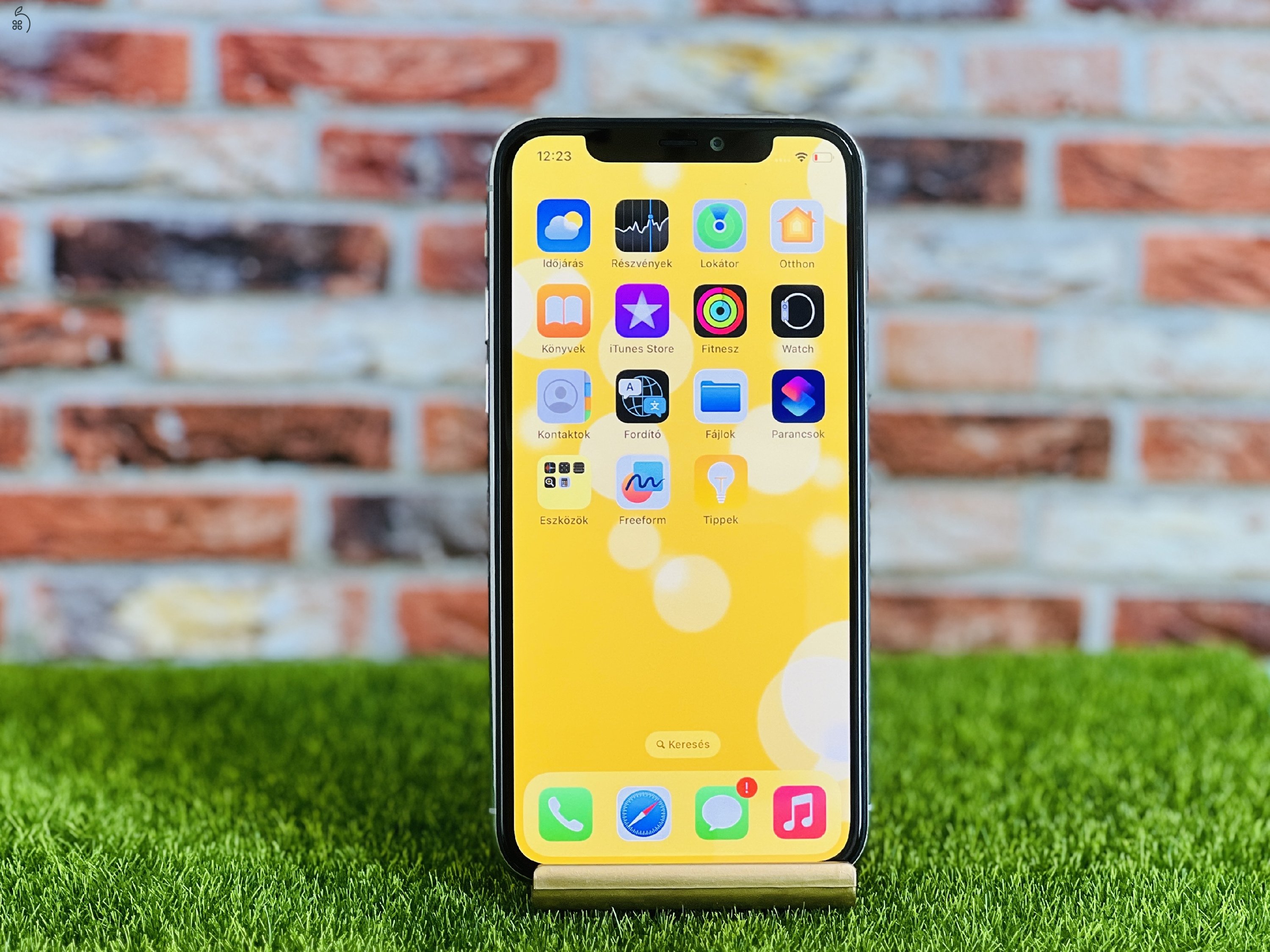 iPhone 11 Pro 64 GB Silver szép állapotú - 12 HÓ GARANCIA - 063