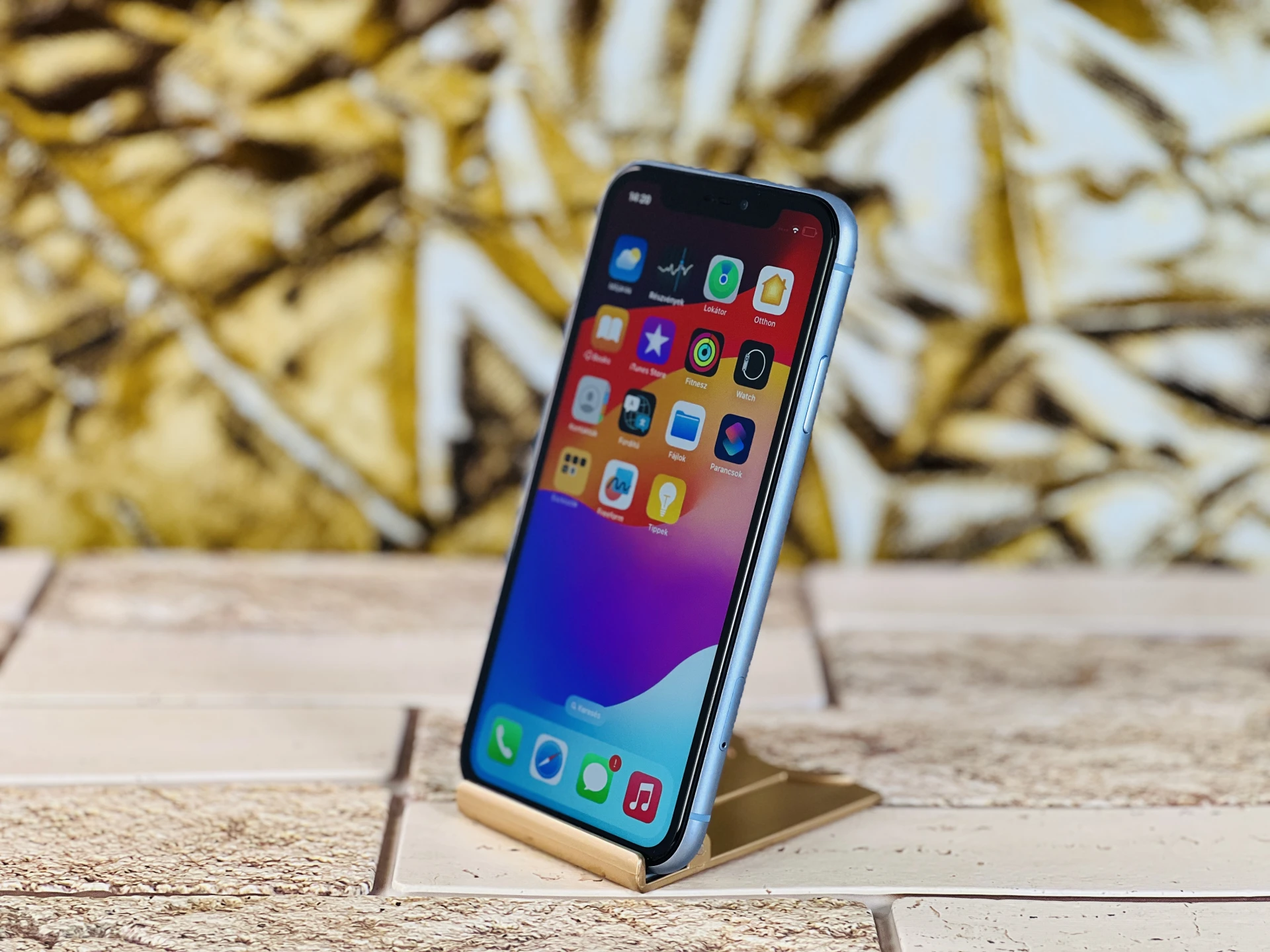 Eladó iPhone XR 64 GB Blue szép állapotú - 12 HÓ GARANCIA