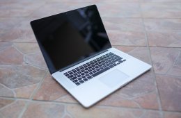 gyönyörű Macbook Pro Retina 15