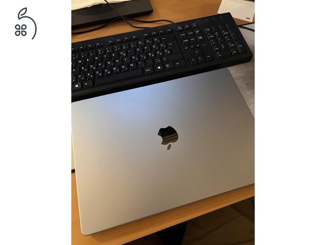 Macbook Pro M1 Max 1TB SSD, 64GB RAM, tökéletes állapot