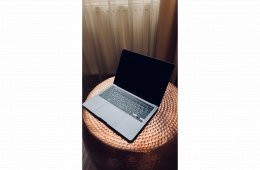 Apple MacBook Pro M1 13