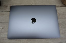  Apple Retina Macbook Air M1 - 2020 - Használt, karcmentes 