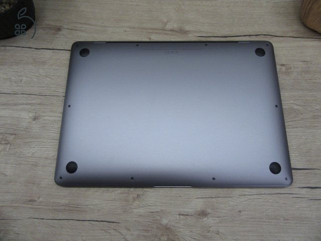  Apple Retina Macbook Air M1 - 2020 - Használt, karcmentes 