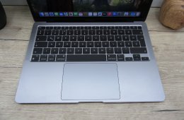  Apple Retina Macbook Air M1 - 2020 - Használt, karcmentes 