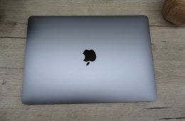  Apple Retina Macbook Air M1 - 2020 - Használt, karcmentes 