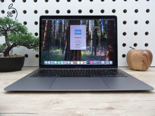  Apple Retina Macbook Air M1 - 2020 - Használt, megkímélt 